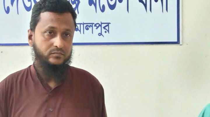 ছাত্রীকে ধর্ষণ চেষ্টা, অভিযুক্ত মাদরাসা শিক্ষক আটক!