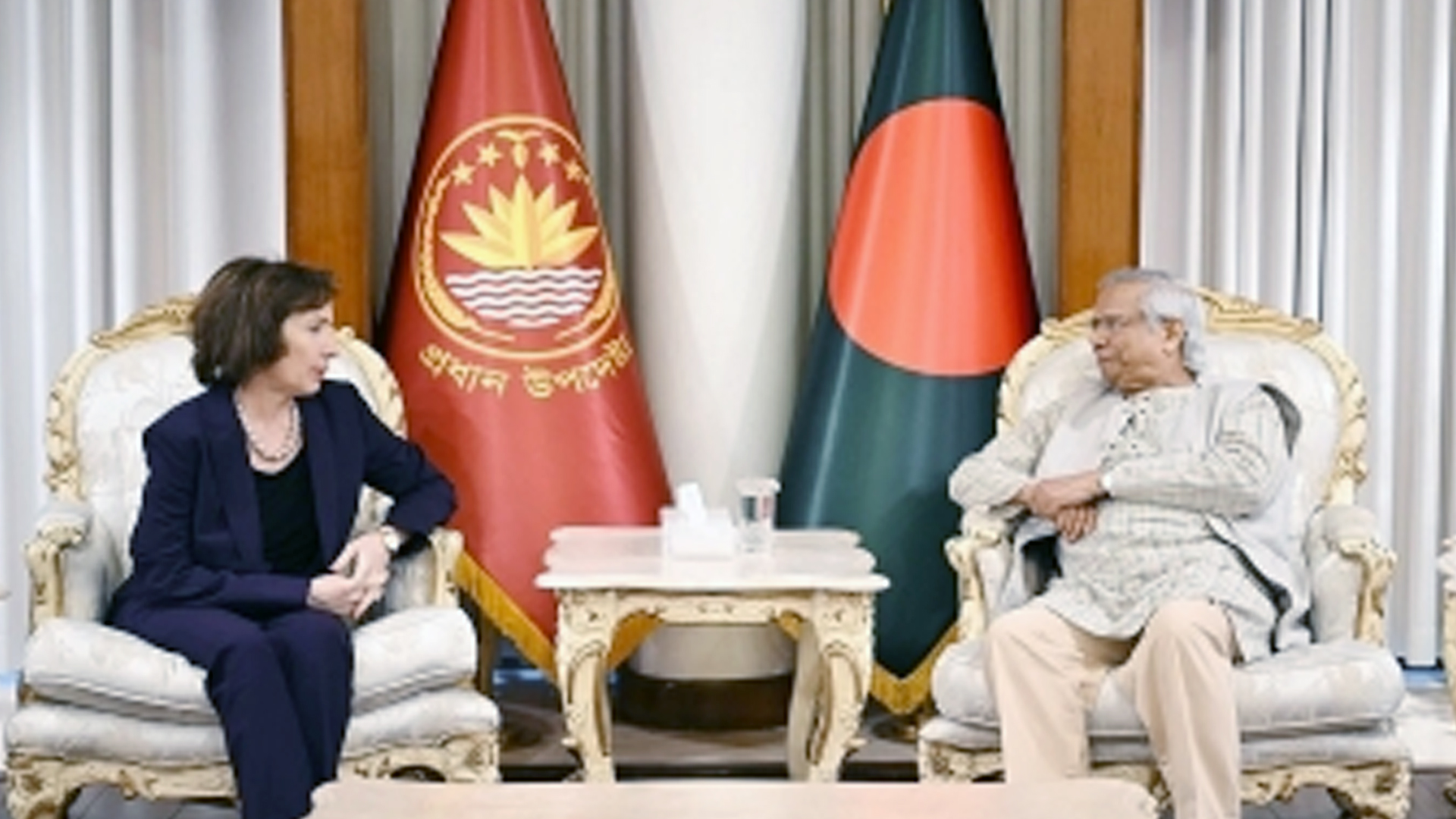 নির্বাচনের আগে শান্তি বিঘ্নিত হলে কঠোর ব্যবস্থা নেওয়া হবে: প্রধান উপদেষ্টা