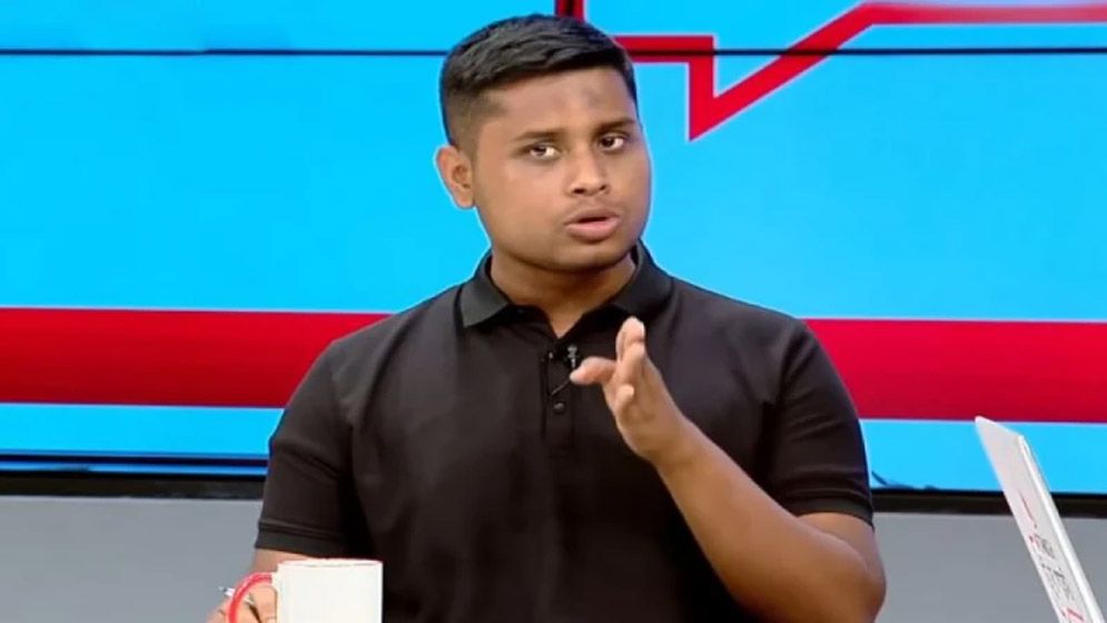 হাসনাতকে সমর্থন জানিয়ে আসন ছাড়লো খেলাফত মজলিসের প্রার্থী