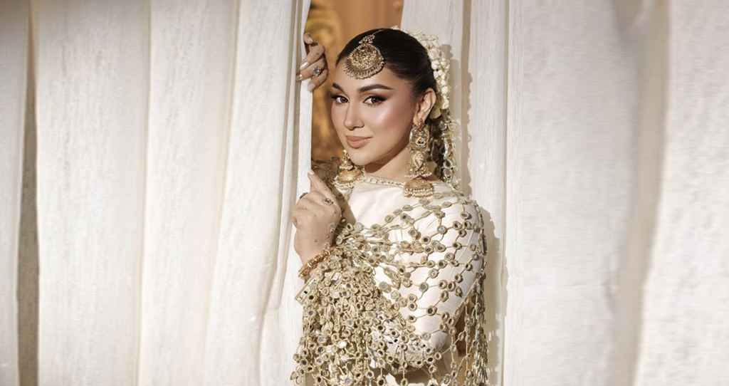 বিয়ের সময় খাট-সোফা পর্যন্ত মেলেনি অপু বিশ্বাসের!